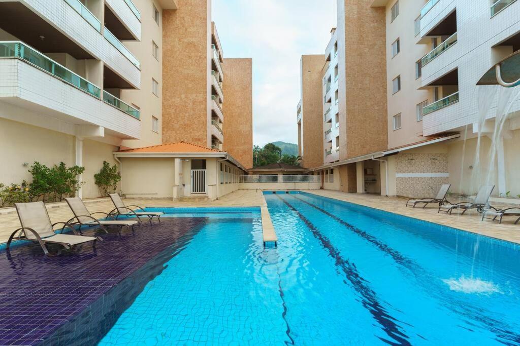Holiday home Apto Toninhas C/ar Condicionado E Piscina *