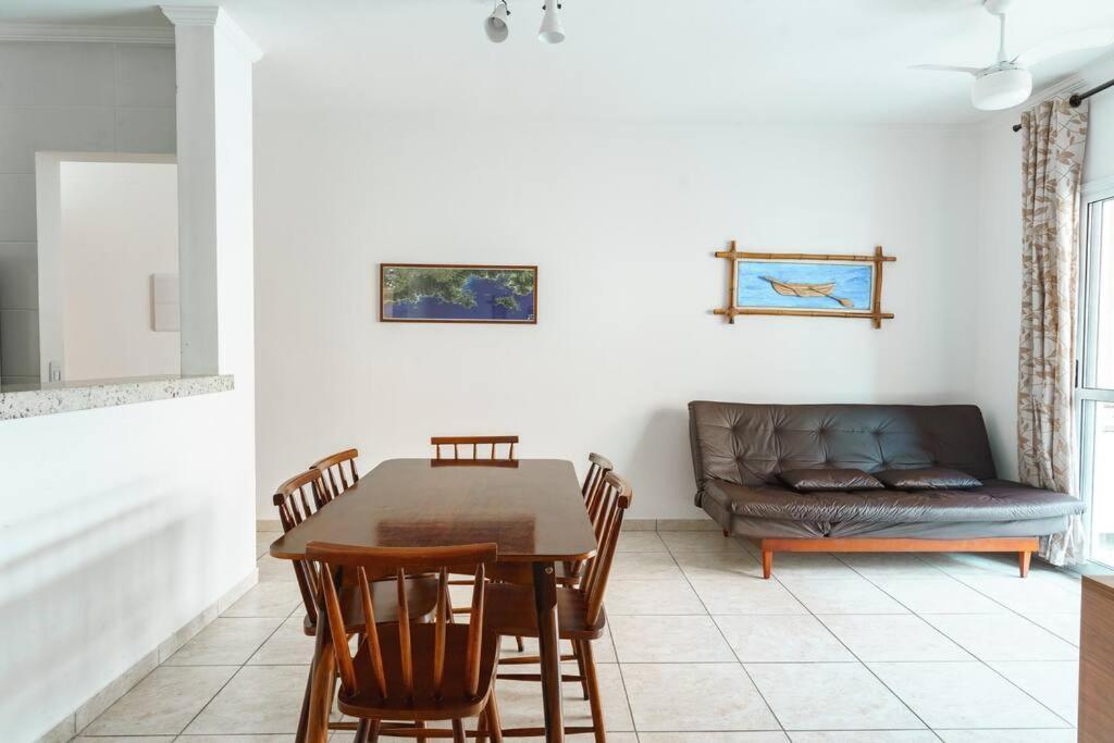 Holiday home Apto Toninhas C/ar Condicionado E Piscina