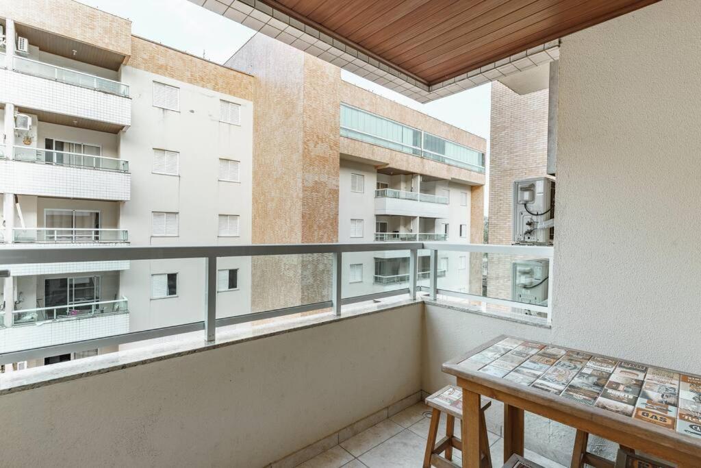 Casa de férias Apto Toninhas C/ar Condicionado E Piscina