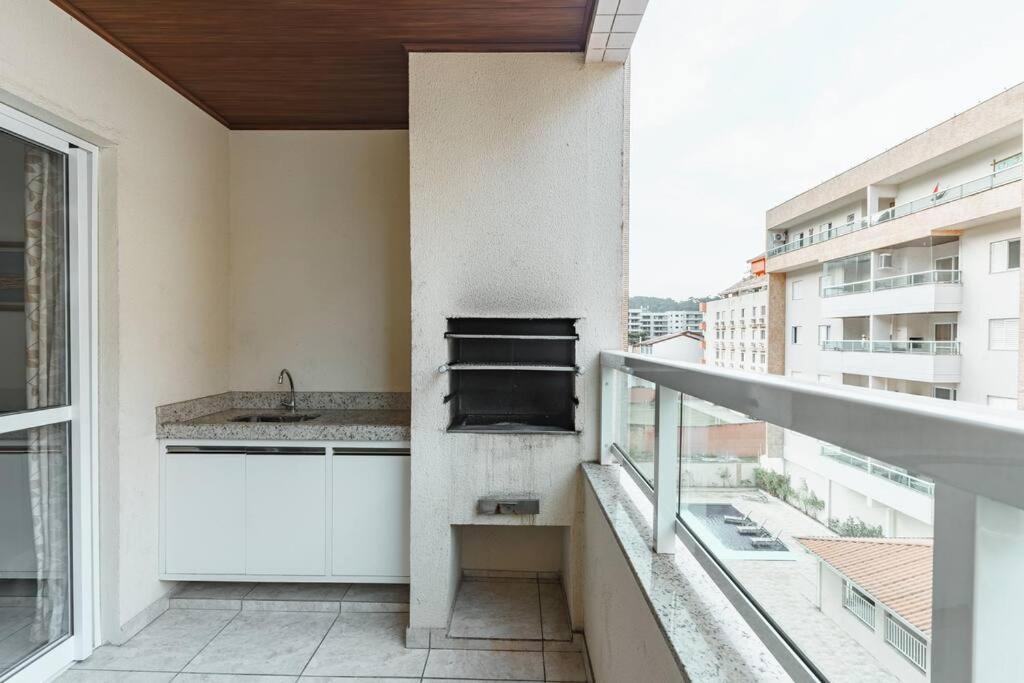 Casa de férias Apto Toninhas C/ar Condicionado E Piscina *